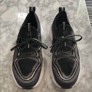 Cole Han Stylish Black and Gray Women’s Sneakers